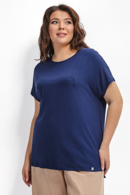 Темно-синяя футболка с вышивкой арт.3605